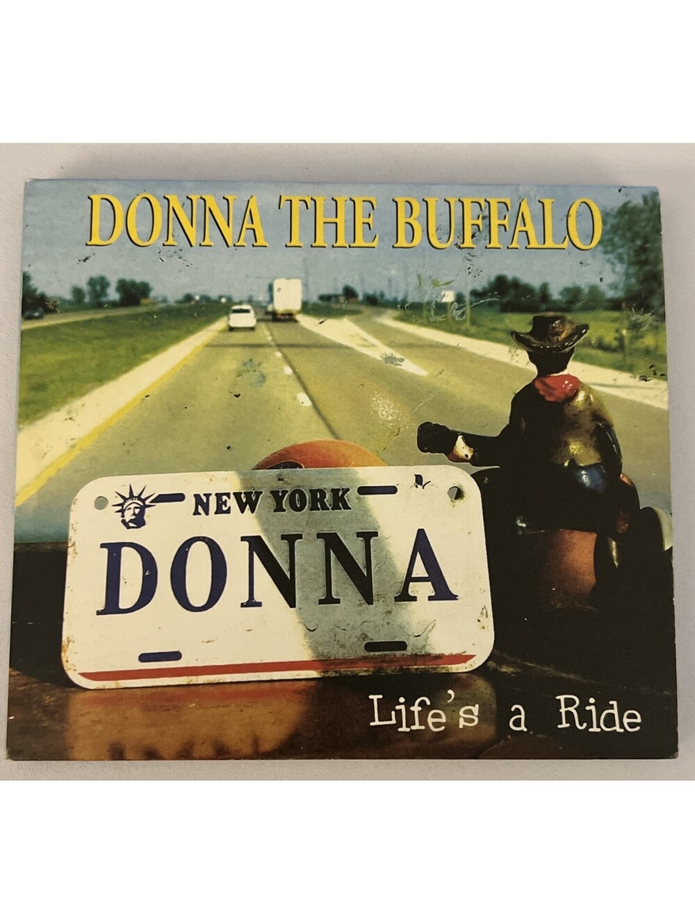 Lifes a Ride, Donna the Buffalo, Very Good audioCD